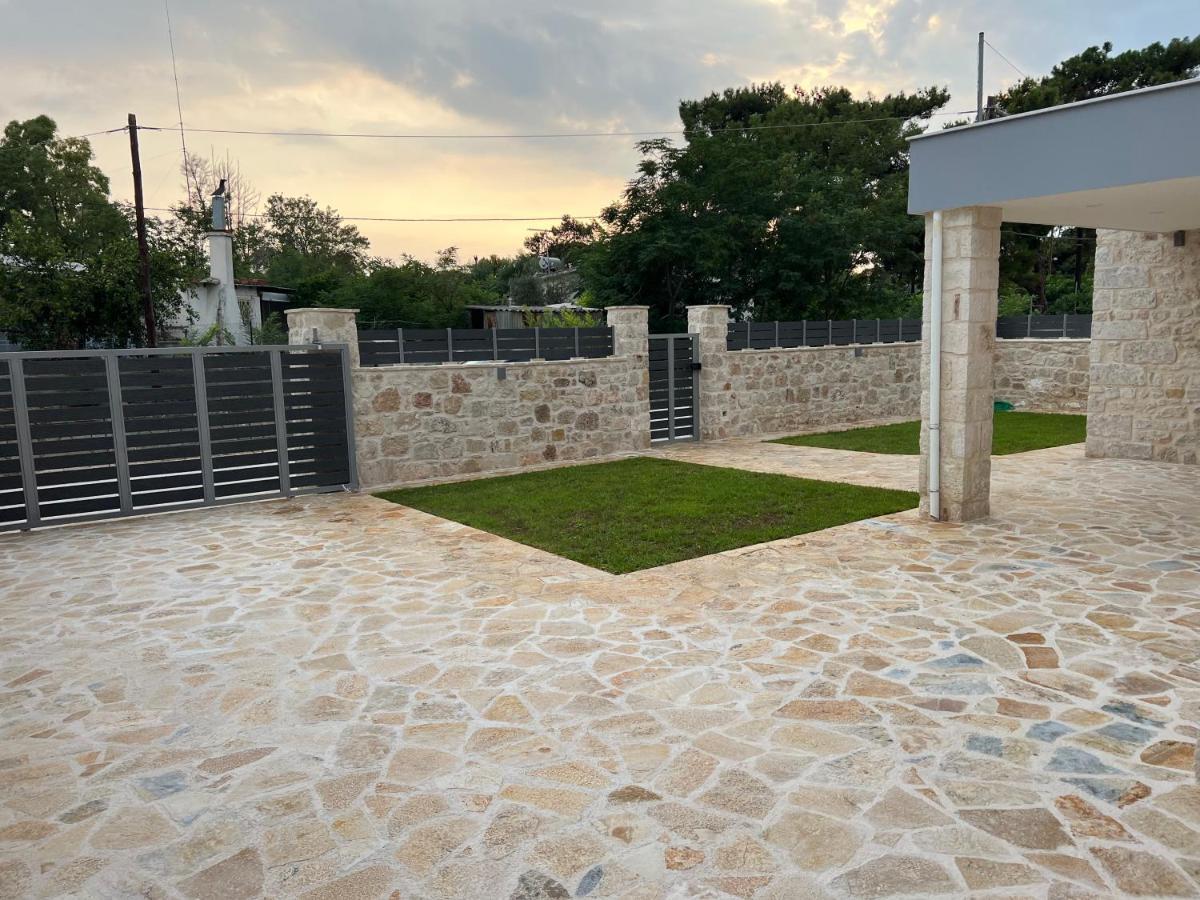 Ag.Stone.Home Isthmia Exterior photo