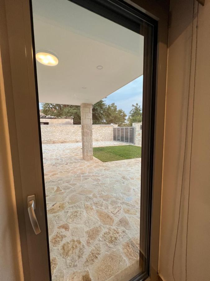 Ag.Stone.Home Isthmia Exterior photo